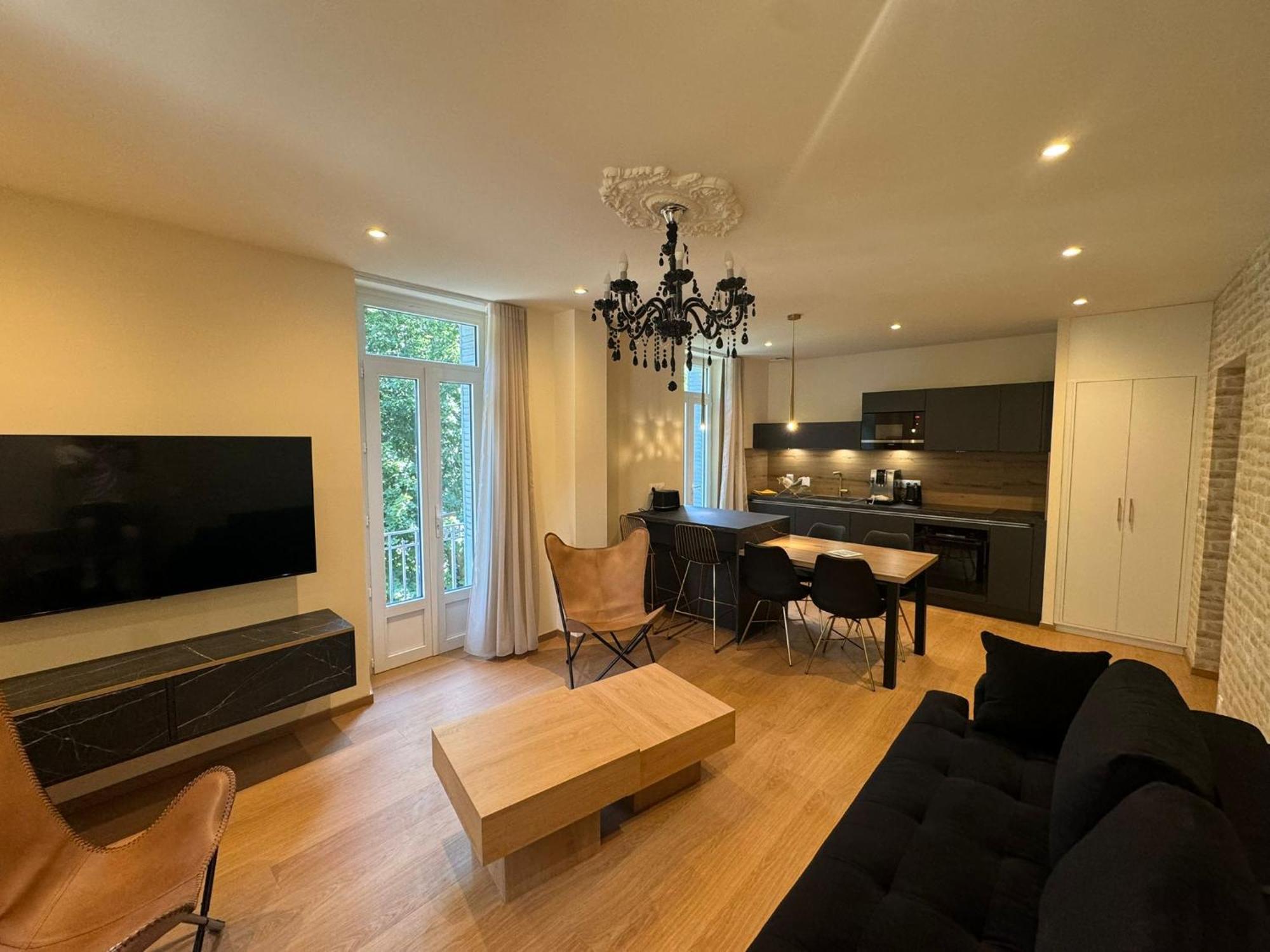 Appartements Confortables Avec Vue Montagne - Residence Villa Belle Fleur Château-Ville-Vieille Kültér fotó