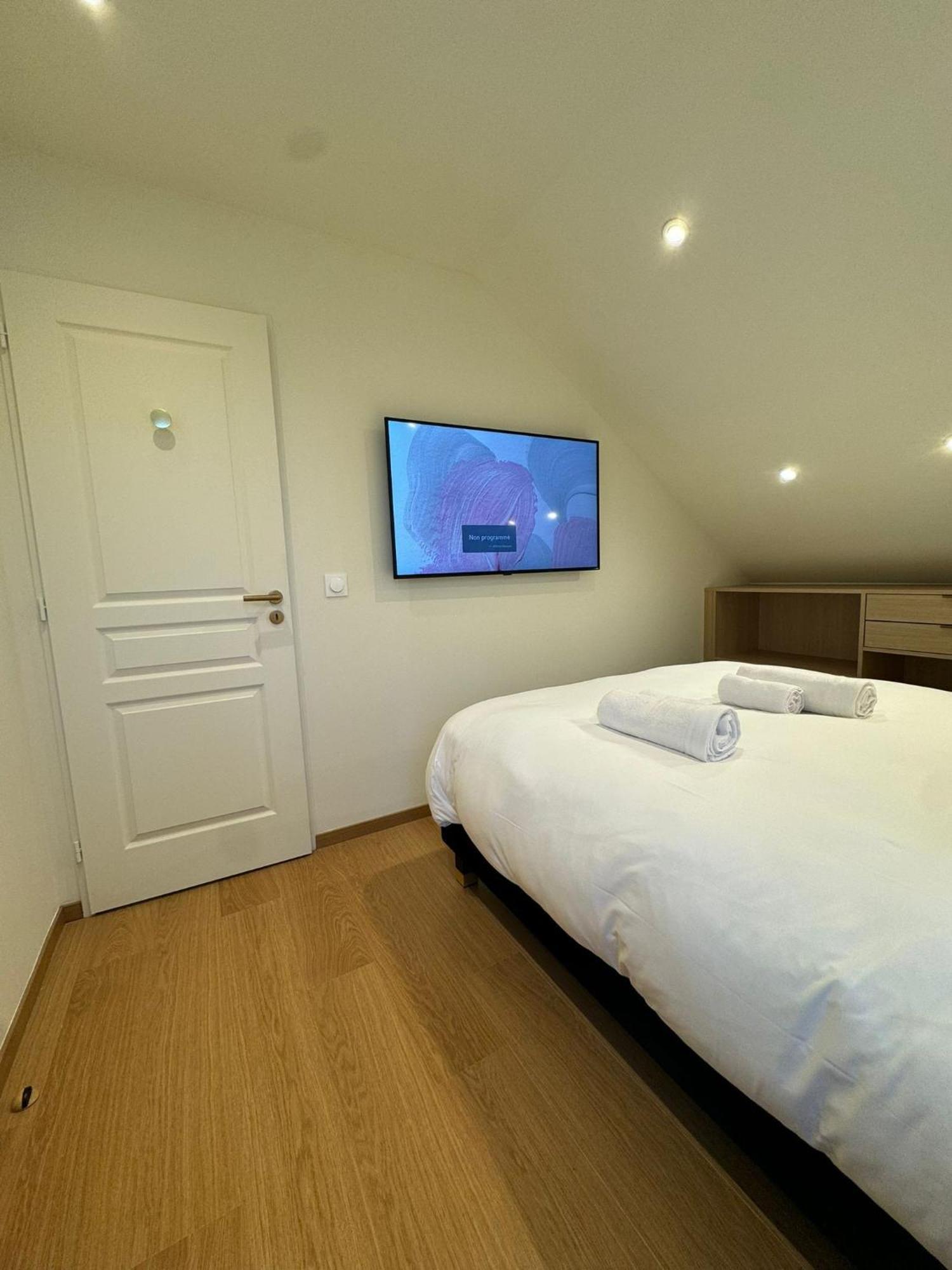 Appartements Confortables Avec Vue Montagne - Residence Villa Belle Fleur Château-Ville-Vieille Kültér fotó