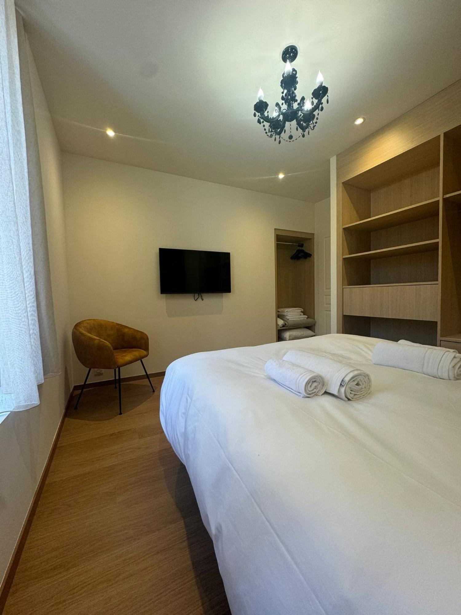 Appartements Confortables Avec Vue Montagne - Residence Villa Belle Fleur Château-Ville-Vieille Kültér fotó