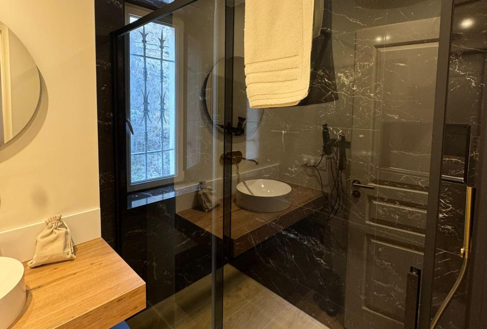 Appartements Confortables Avec Vue Montagne - Residence Villa Belle Fleur Château-Ville-Vieille Kültér fotó