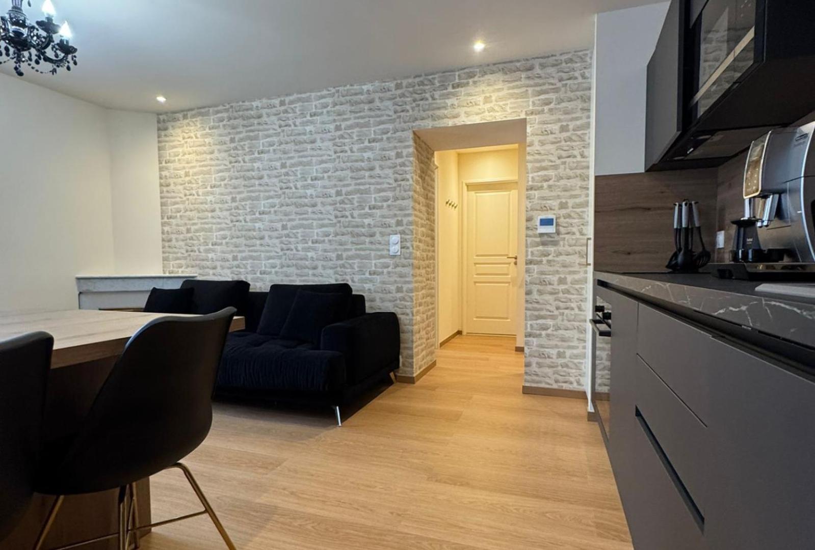 Appartements Confortables Avec Vue Montagne - Residence Villa Belle Fleur Château-Ville-Vieille Kültér fotó