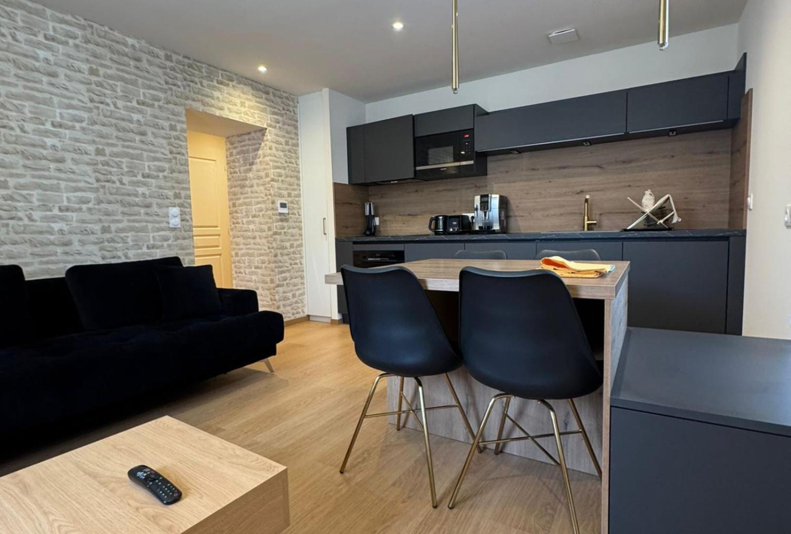 Appartements Confortables Avec Vue Montagne - Residence Villa Belle Fleur Château-Ville-Vieille Kültér fotó